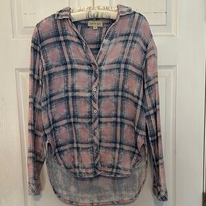 Cloth & Stone Pink and Blue Plaid Button-Down Shirt